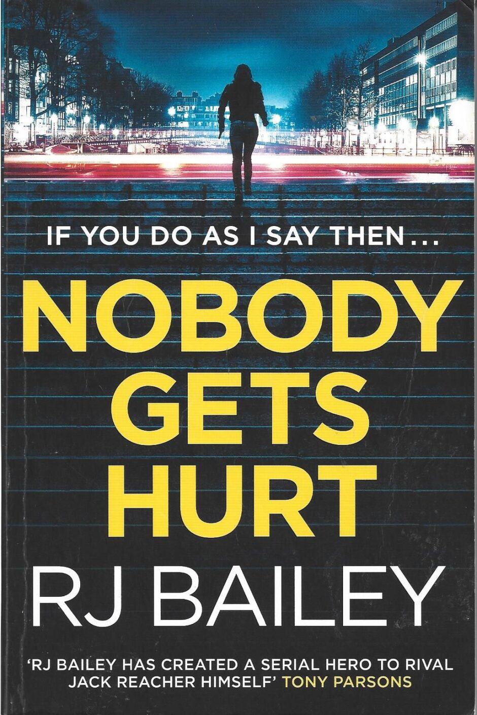 Nobody Gets Hurt powieść po angielsku