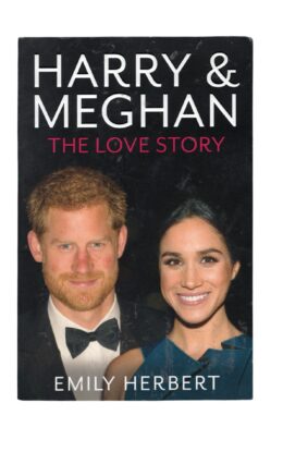 Emily Herbert po angielsku